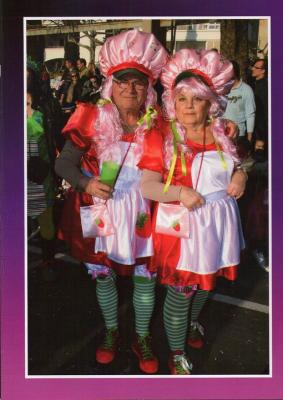 Mis Iaios en el carnaval de Roses 2011 de "Tarta de Fresa"